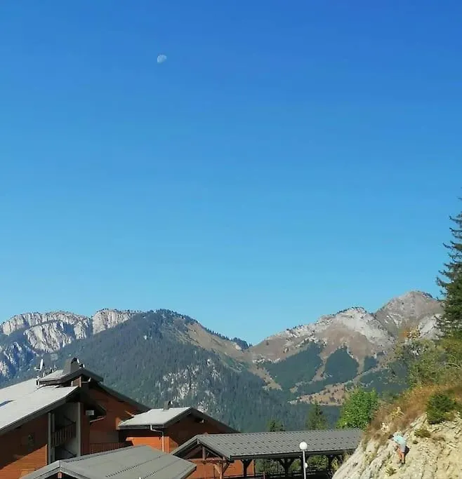 Appartement Portes Du Soleil A Le Biot Avec Menage Et Wifi Inclus 0*,  France